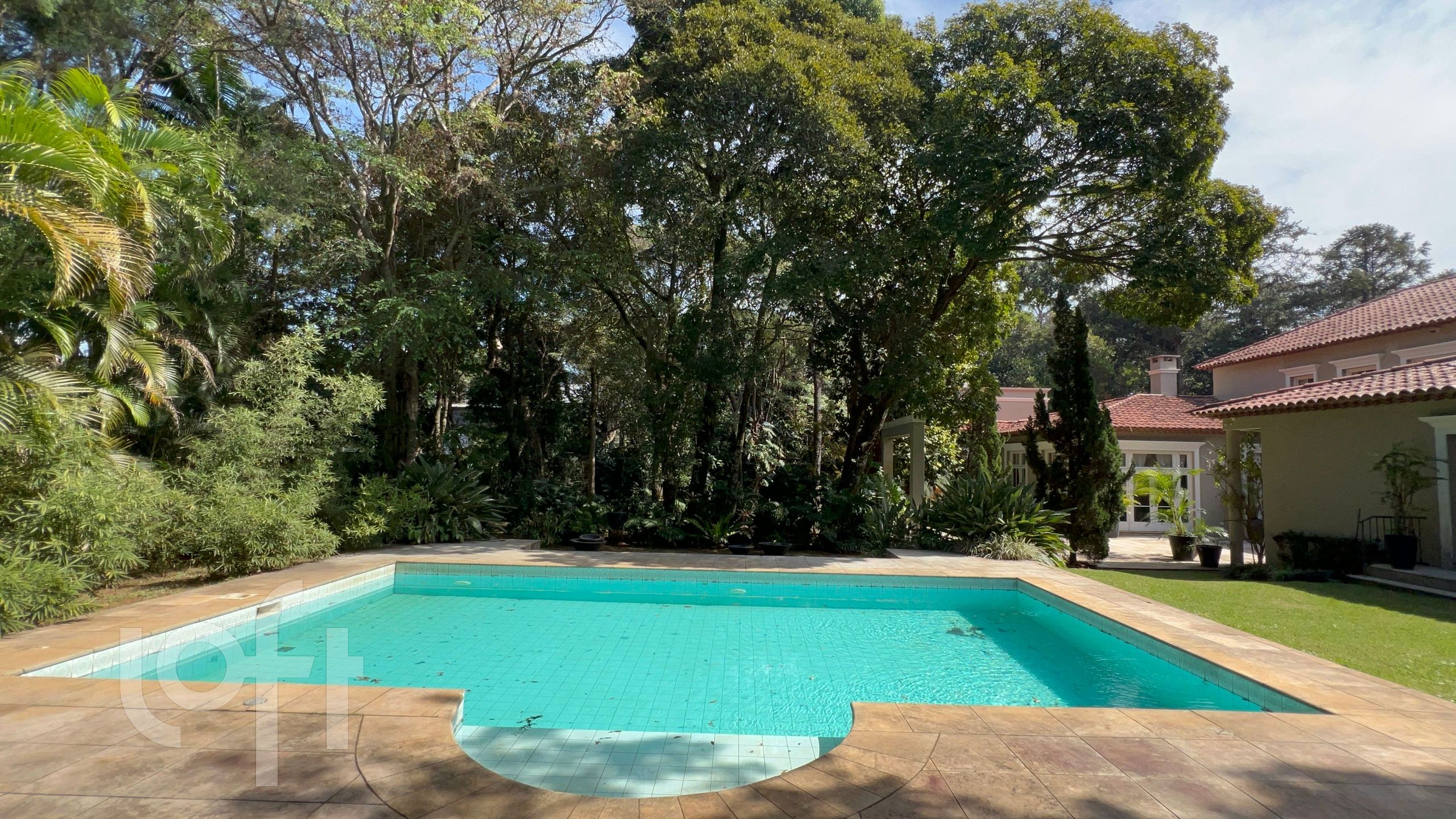 Casa de Condomínio à venda com 5 quartos, 1280m² - Foto 2