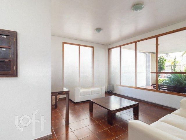 Apartamento com 77m², 3 dormitórios, 1 suíte, 1 vaga, Menino Deus em Porto Alegre