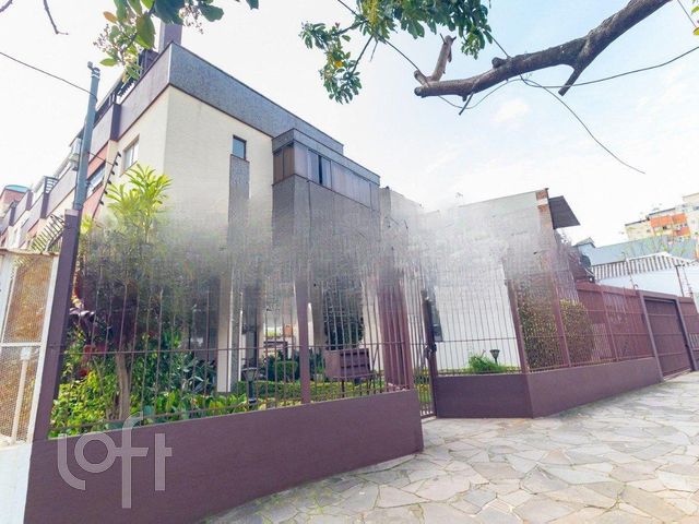 Apartamento com 77m², 3 dormitórios, 1 suíte, 1 vaga, Menino Deus em Porto Alegre