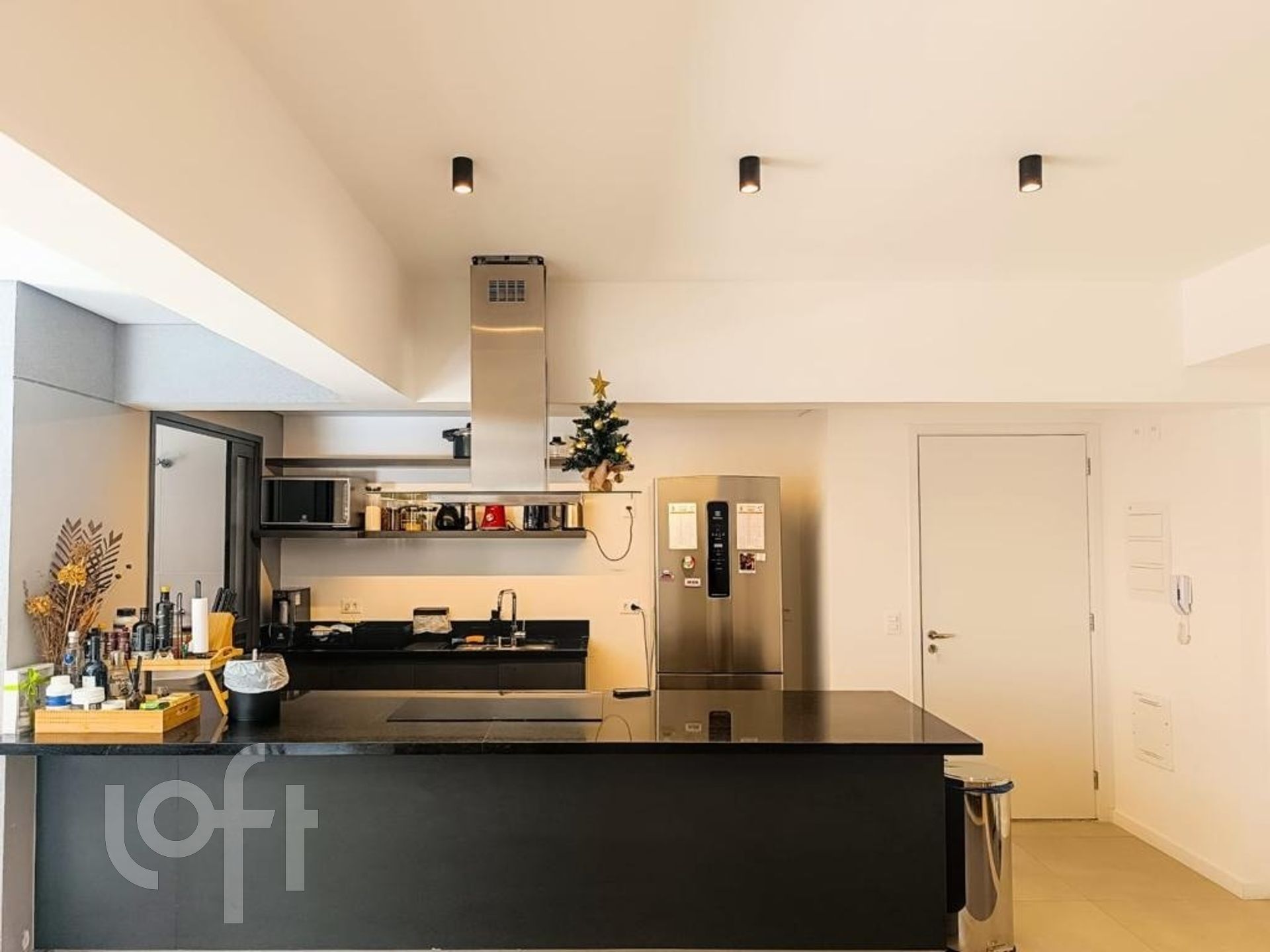 Apartamento à venda com 3 quartos, 134m² - Foto 9