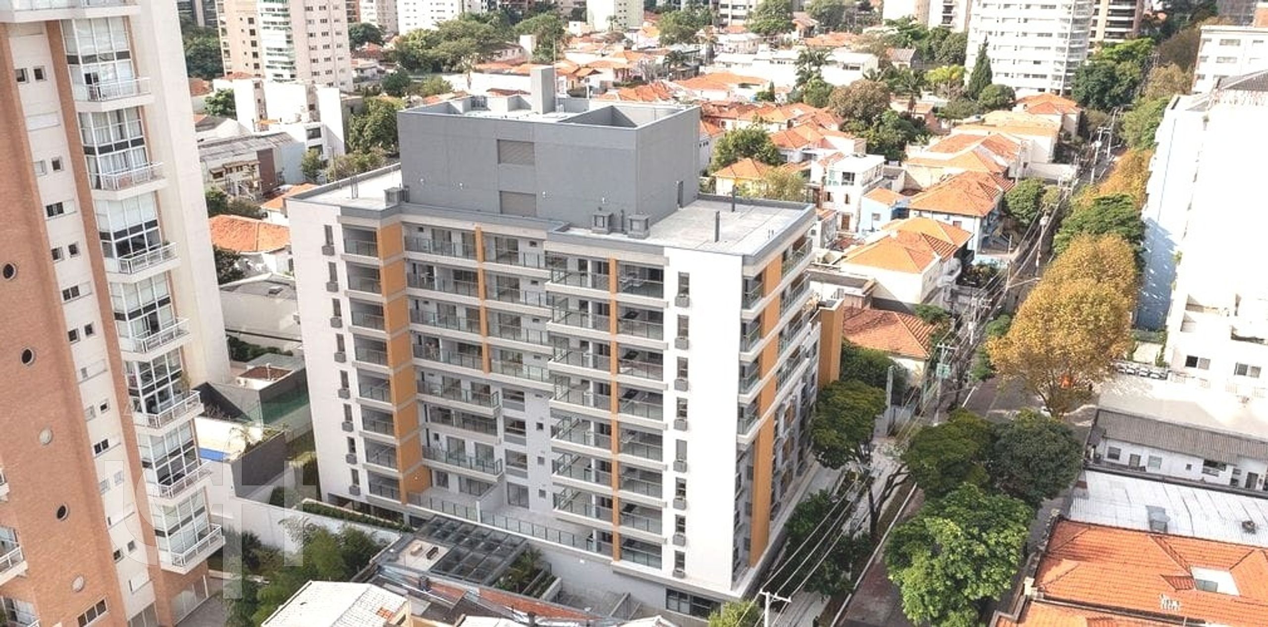 Apartamento à venda com 3 quartos, 134m² - Foto 32