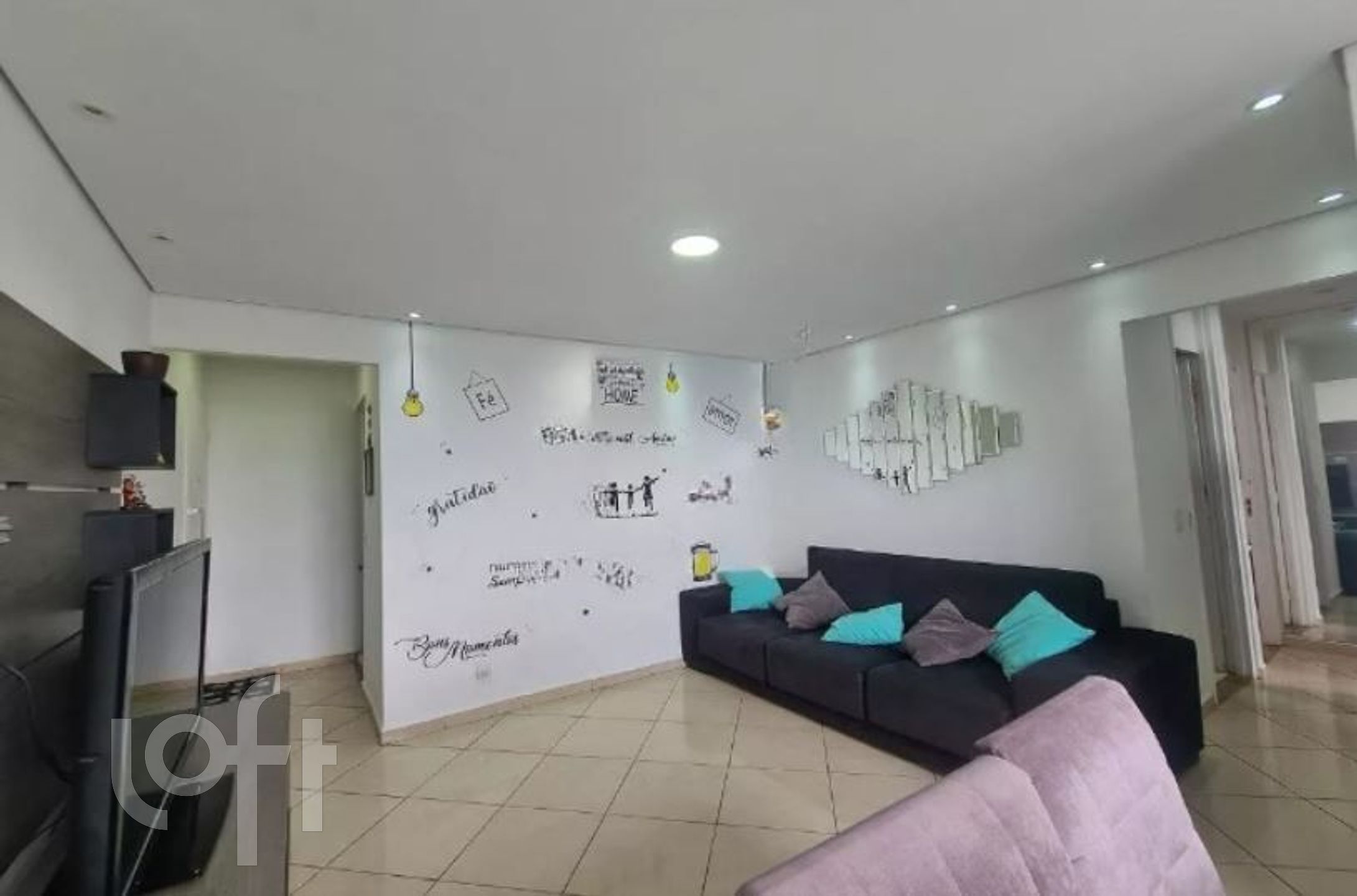 Apartamento à venda com 3 quartos, 61m² - Foto 1