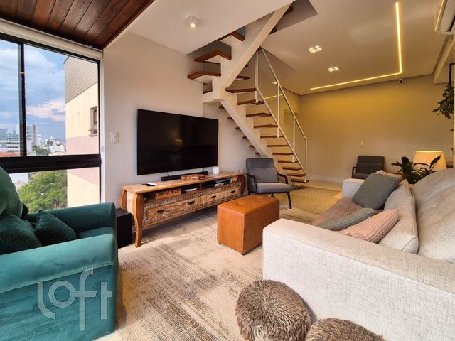 Apartamento com 180m², 3 dormitórios, 2 vagas, Menino Deus em Porto Alegre