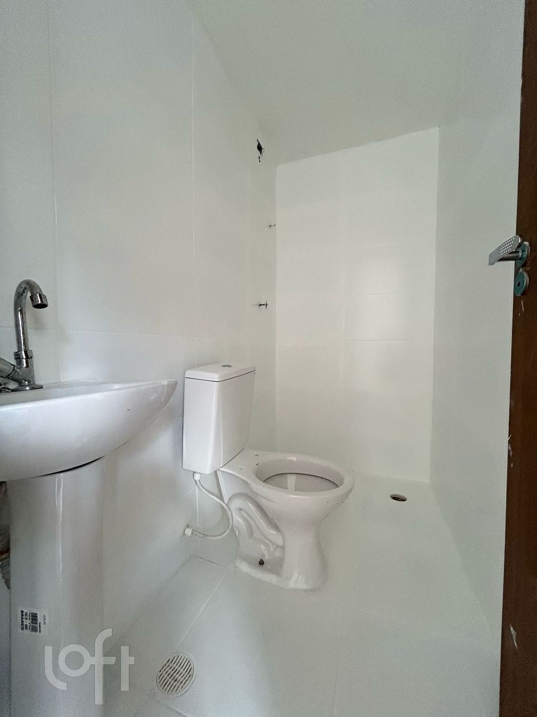 Apartamento à venda com 2 quartos, 39m² - Foto 9