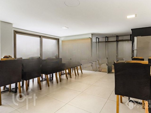 Apartamento com 59m², 2 dormitórios, 1 suíte, 1 vaga, Higienópolis em Porto Alegre