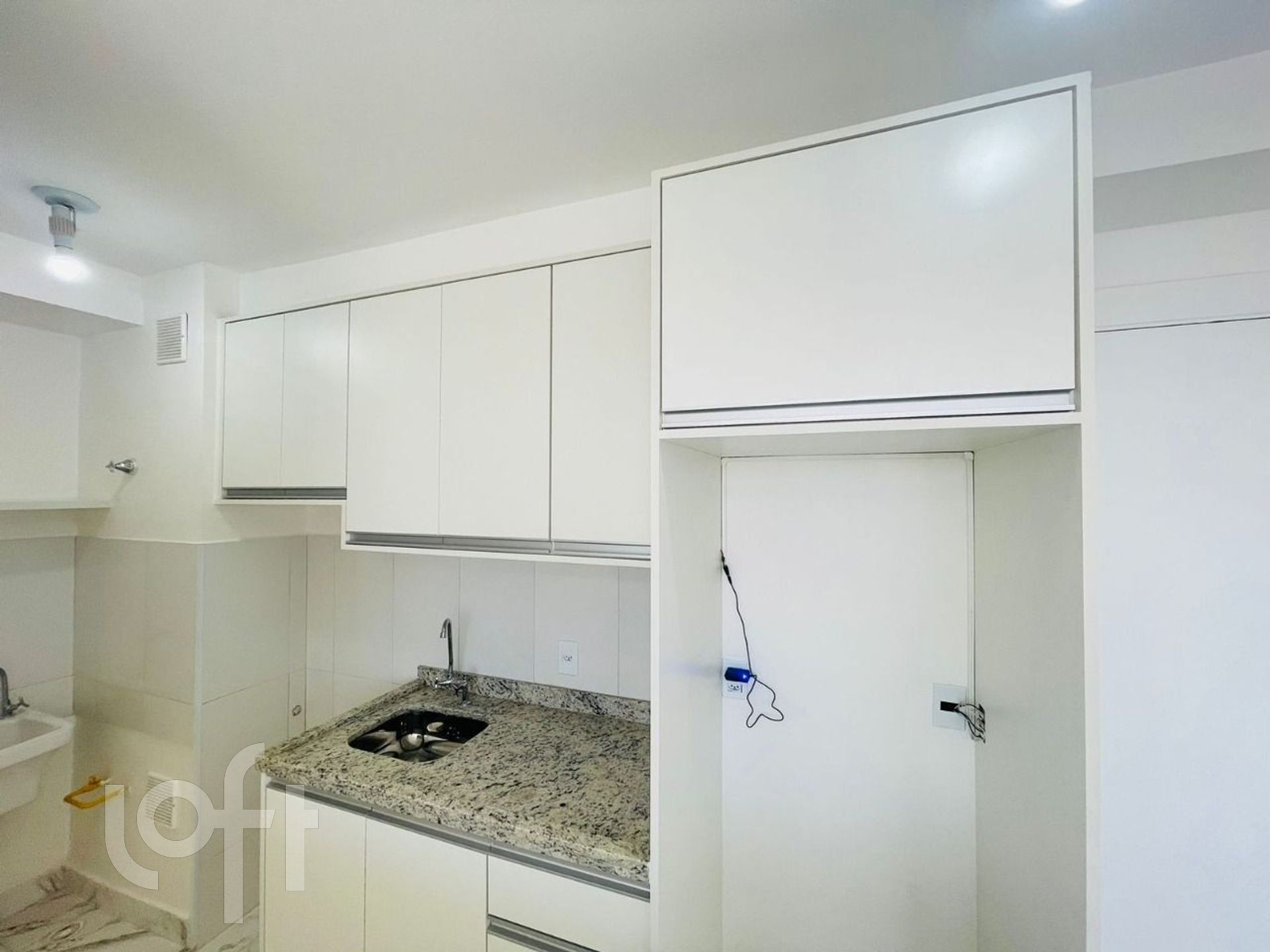 Apartamento à venda com 2 quartos, 38m² - Foto 9