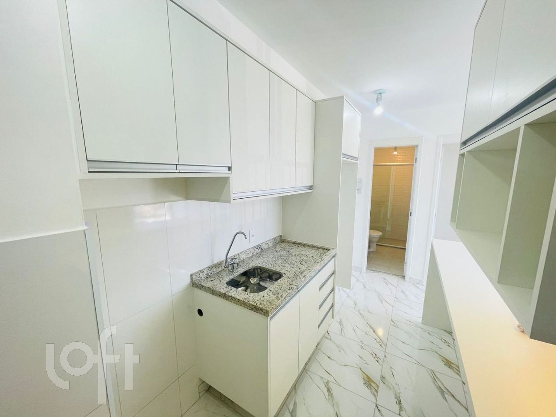 Apartamento à venda com 2 quartos, 38m² - Foto 6