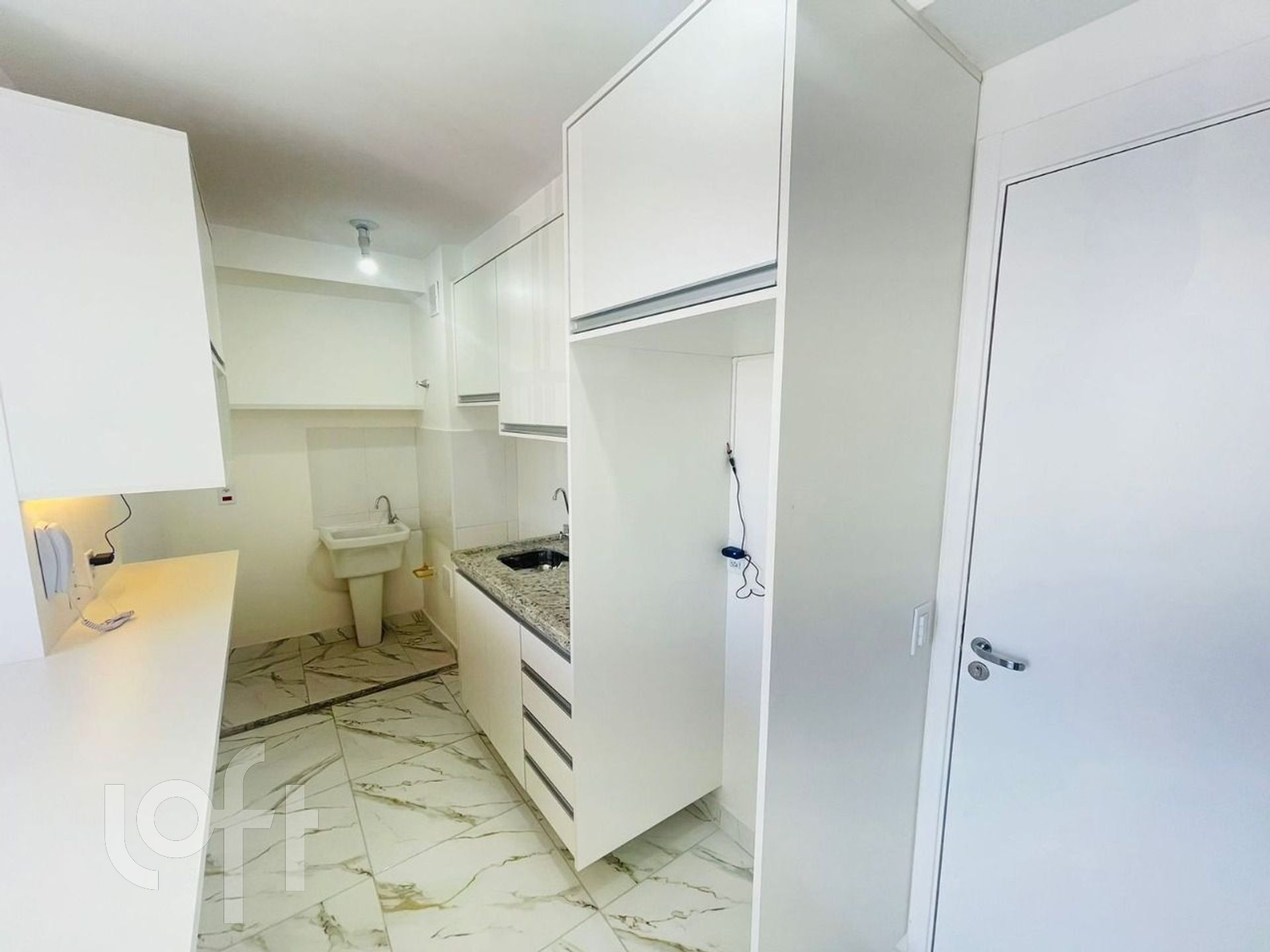 Apartamento à venda com 2 quartos, 38m² - Foto 5