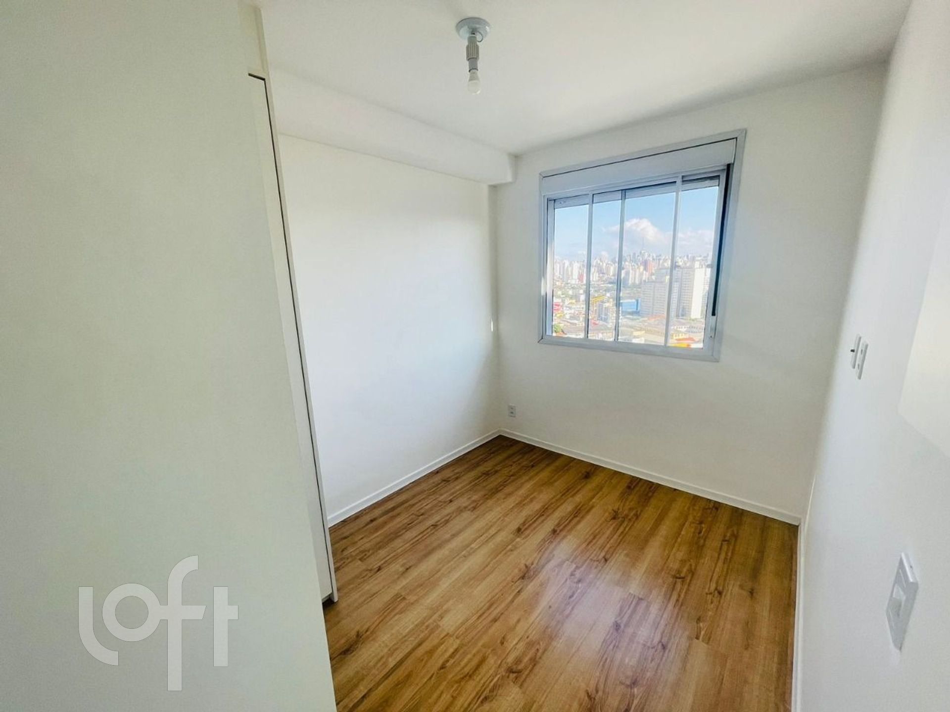 Apartamento à venda com 2 quartos, 38m² - Foto 14