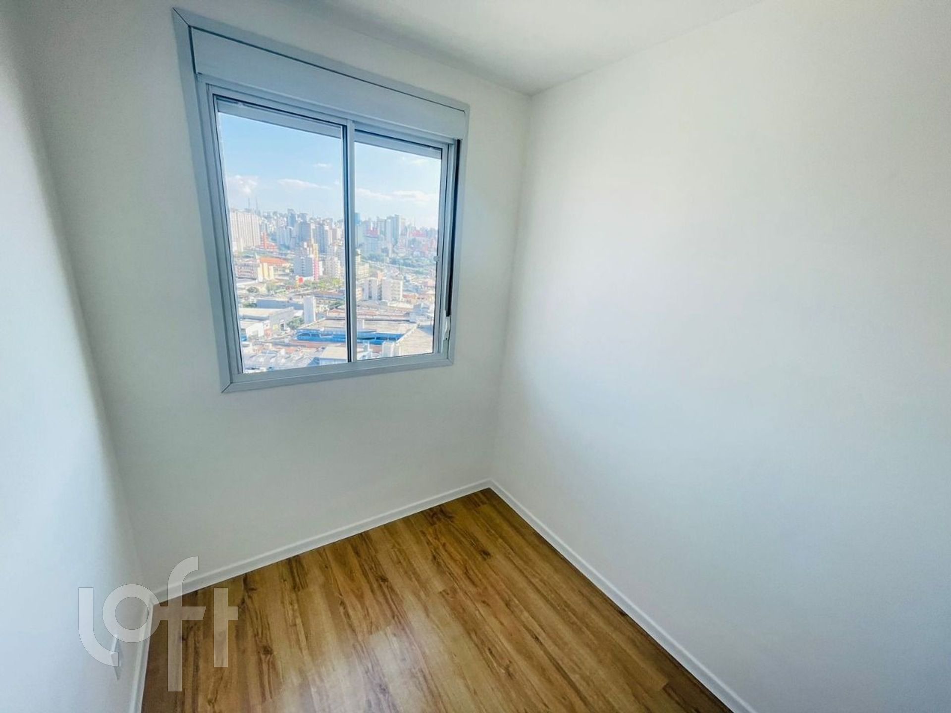 Apartamento à venda com 2 quartos, 38m² - Foto 17