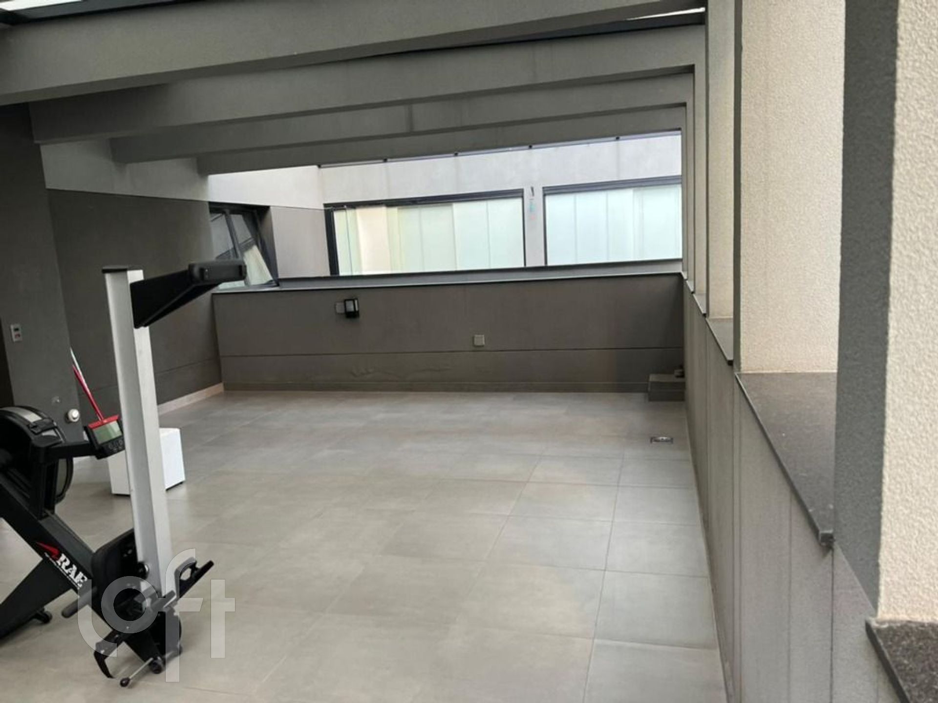 Apartamento à venda com 1 quarto, 32m² - Foto 8