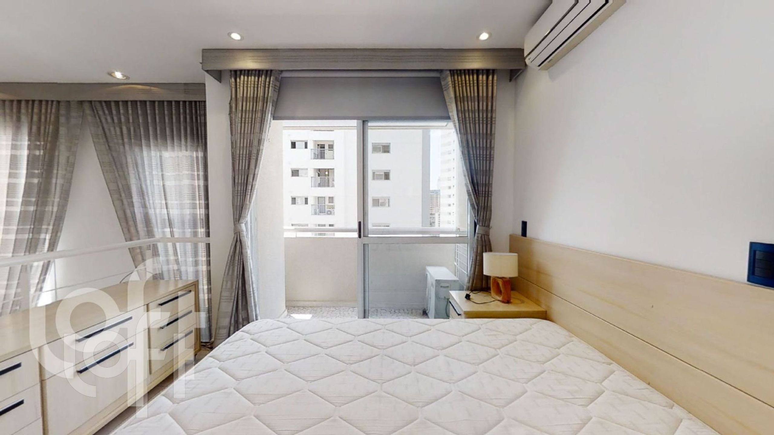 Apartamento à venda com 2 quartos, 80m² - Foto 34