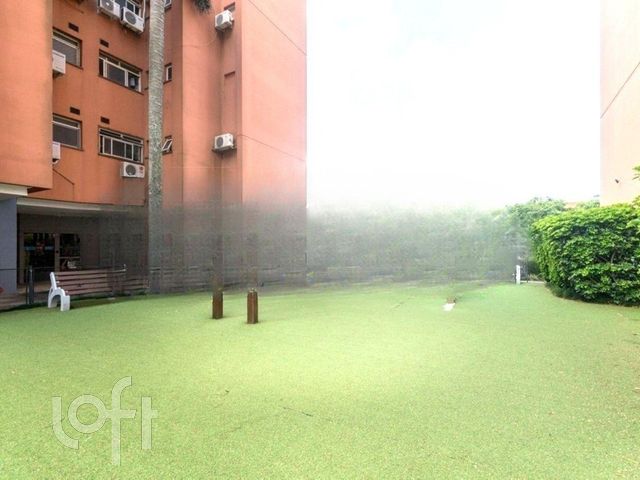 Apartamento com 80m², 2 dormitórios, 1 suíte, Jardim Europa em Porto Alegre