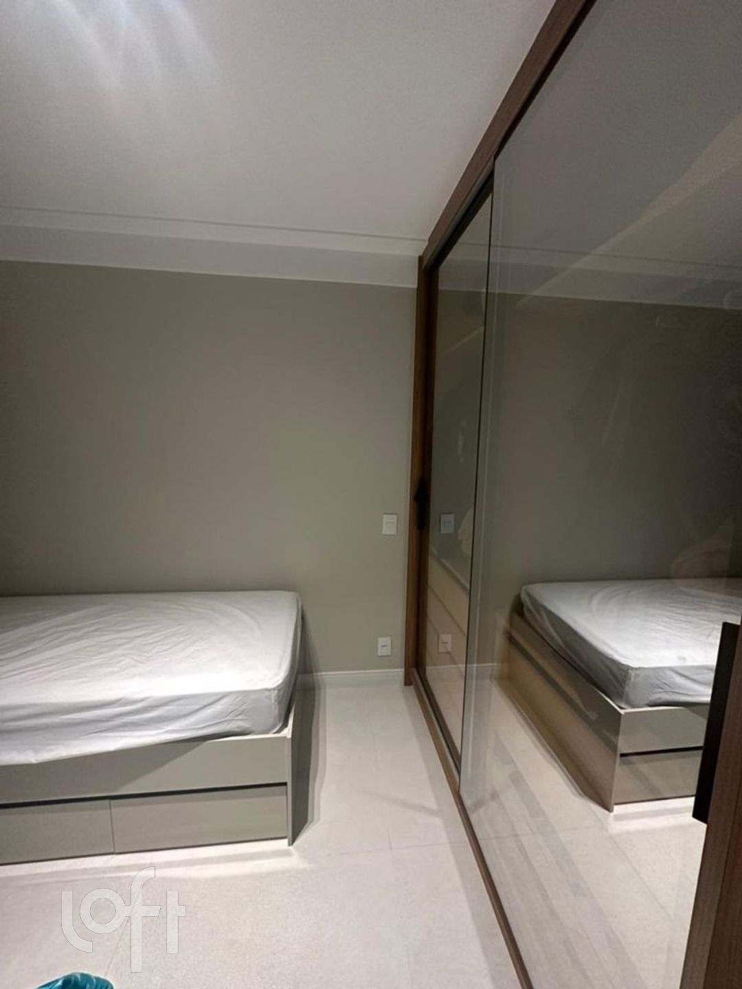 Apartamento à venda com 3 quartos, 100m² - Foto 17