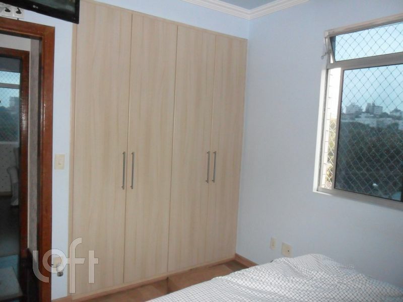 Apartamento à venda com 4 quartos, 222m² - Foto 8