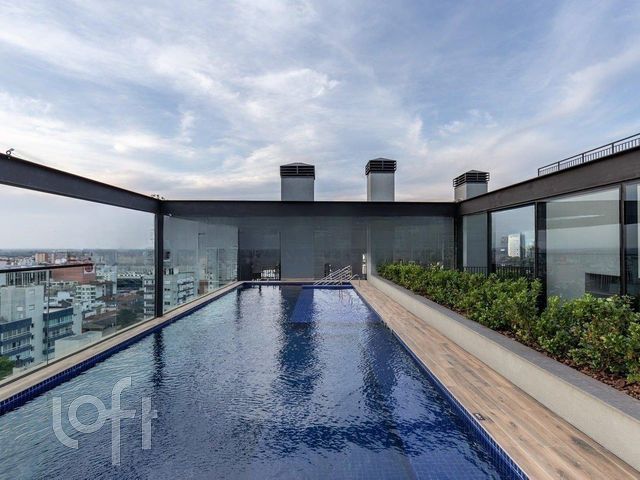 Apartamento com 65m², 2 dormitórios, 1 suíte, 1 vaga, Auxiliadora em Porto Alegre