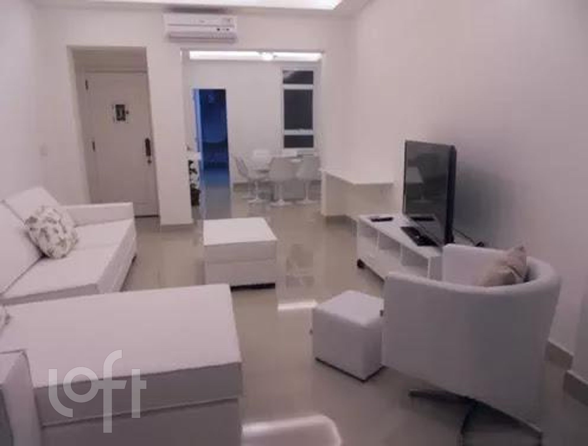 Apartamento à venda com 3 quartos, 130m² - Foto 4