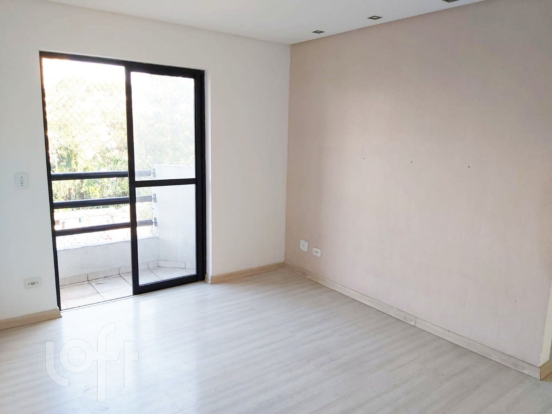 Apartamento à venda com 2 quartos, 50m² - Foto 1