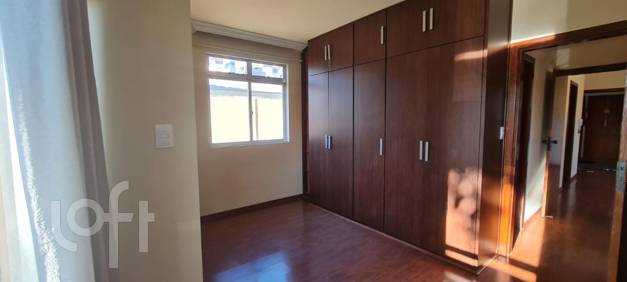 Apartamento à venda com 3 quartos, 83m² - Foto 10