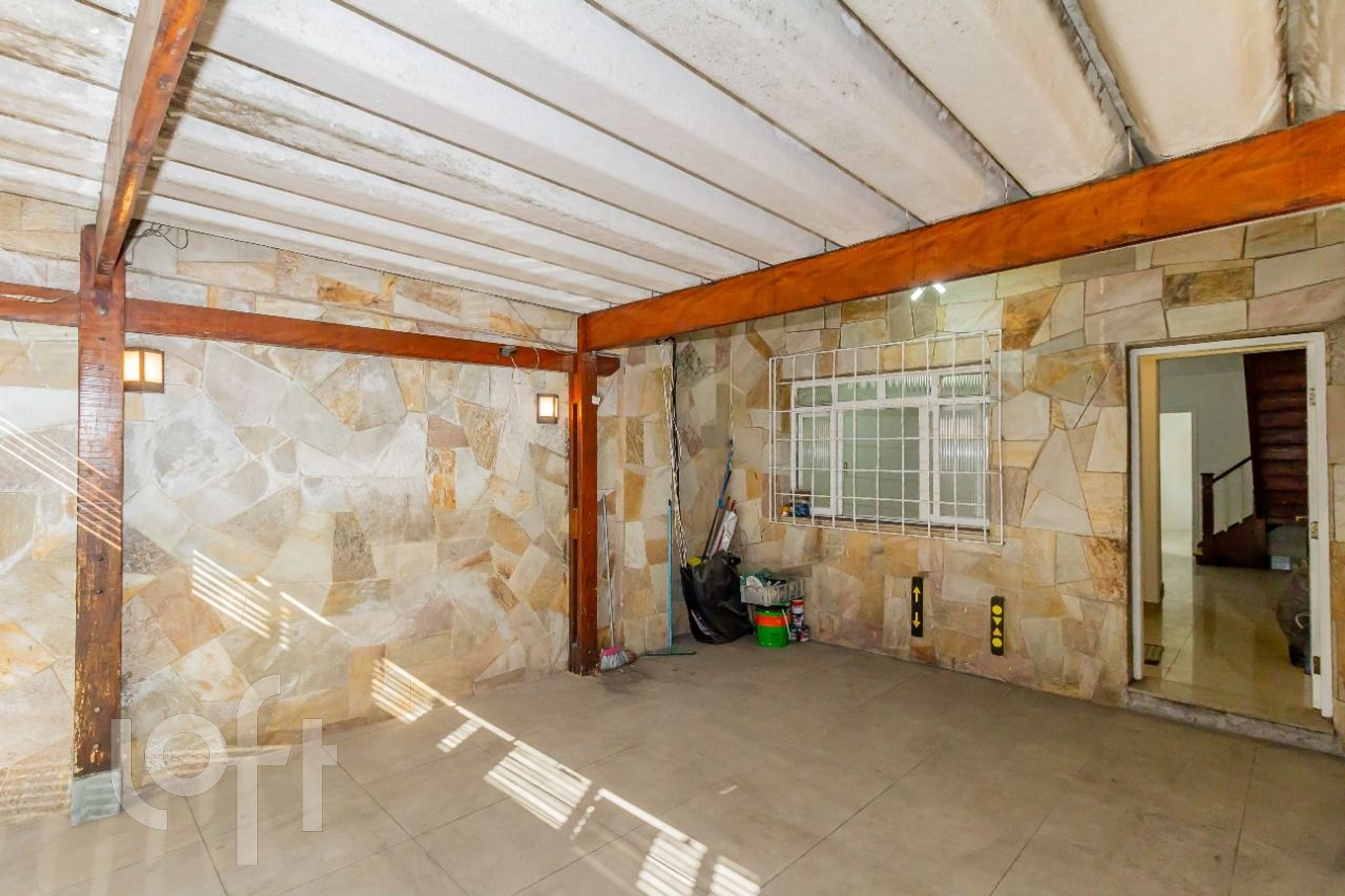 Imagem da propriedade PU15ulzux 50