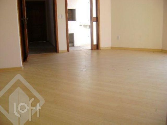 Apartamento com 74m², 2 dormitórios, 1 suíte, 2 vagas, Higienópolis em Porto Alegre