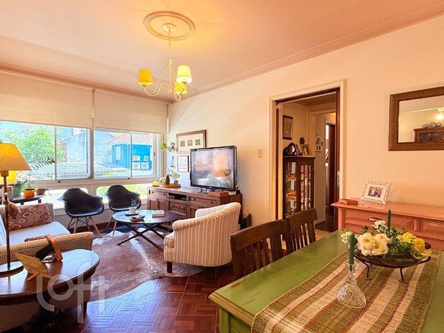 Apartamento com 92m², 2 dormitórios, 1 vaga, Menino Deus em Porto Alegre