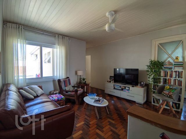 Casa com 100m², 3 dormitórios, 1 suíte, 1 vaga, São João em Porto Alegre