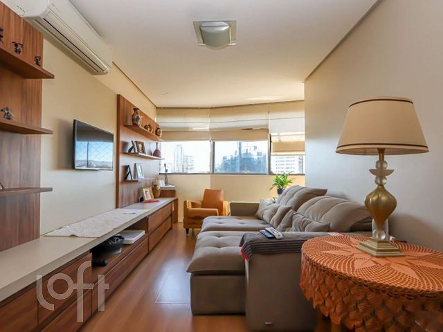 Apartamento com 166m², 2 dormitórios, 1 suíte, 2 vagas, Petrópolis em Porto Alegre
