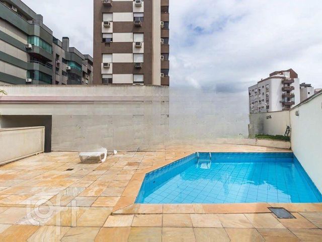 Apartamento com 57m², 2 dormitórios, 1 vaga, Menino Deus em Porto Alegre