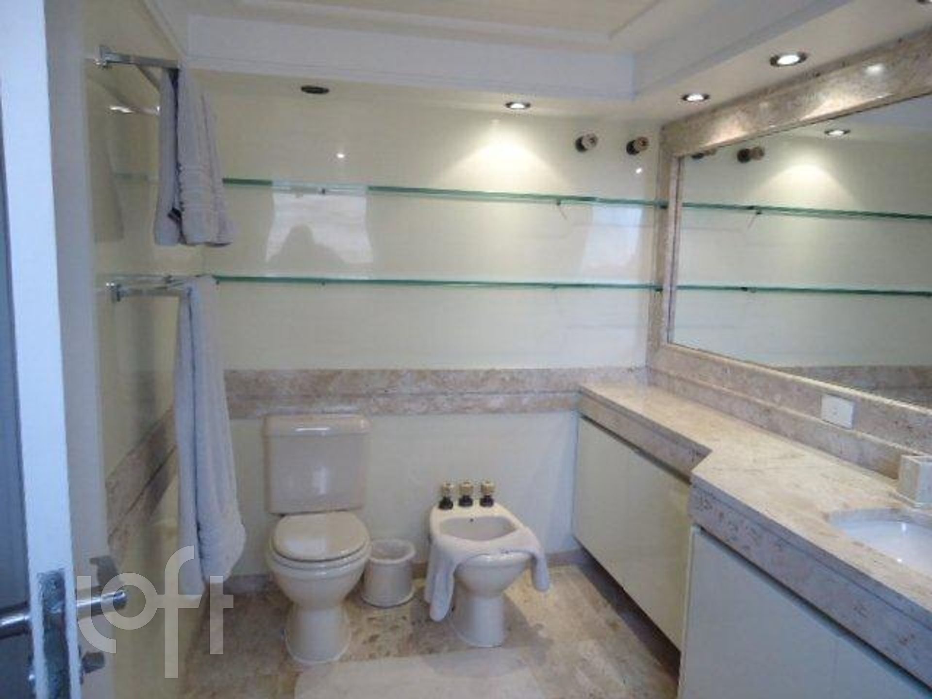 Apartamento à venda com 2 quartos, 117m² - Foto 10