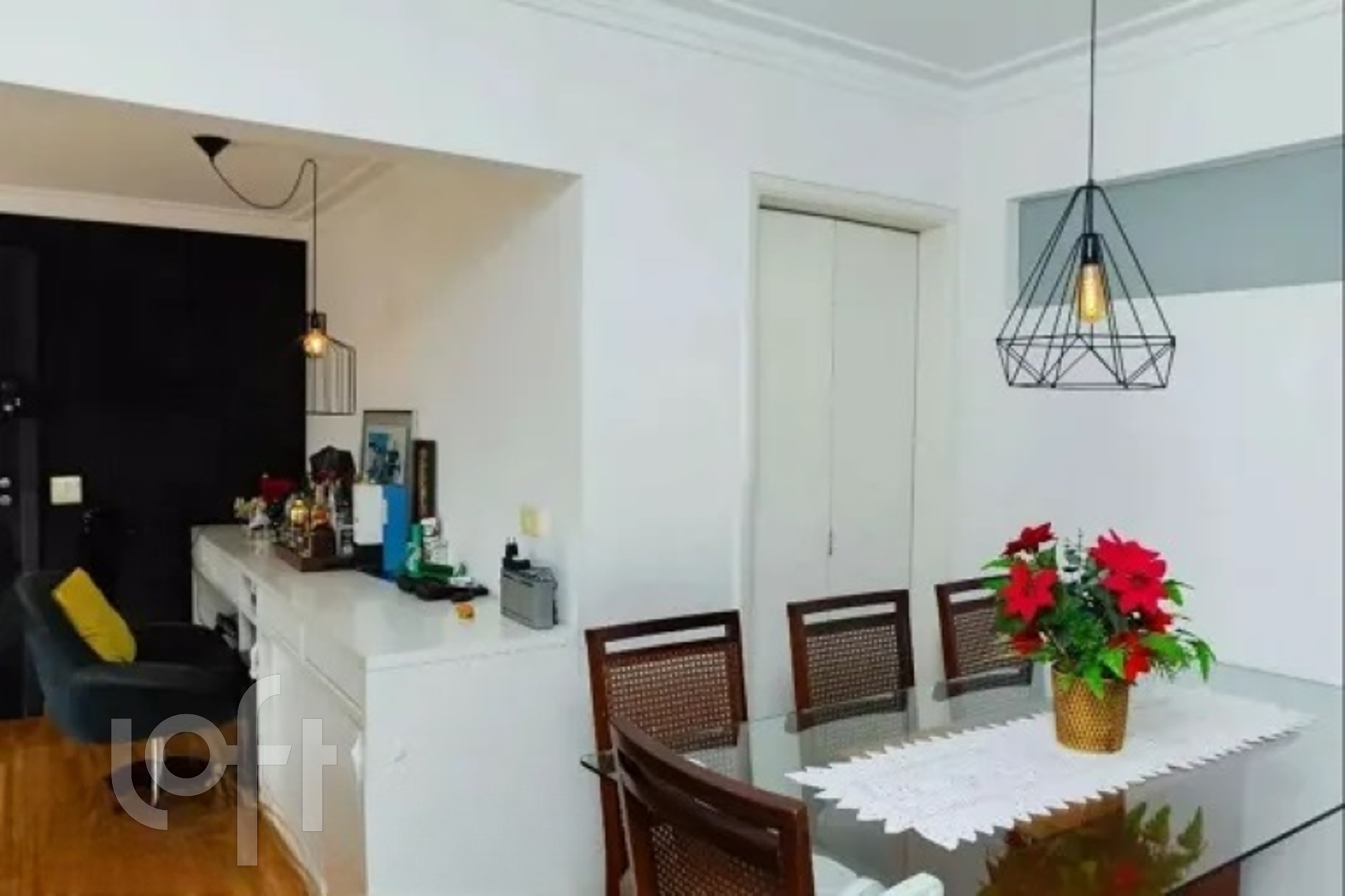 Apartamento à venda com 2 quartos, 74m² - Foto 4