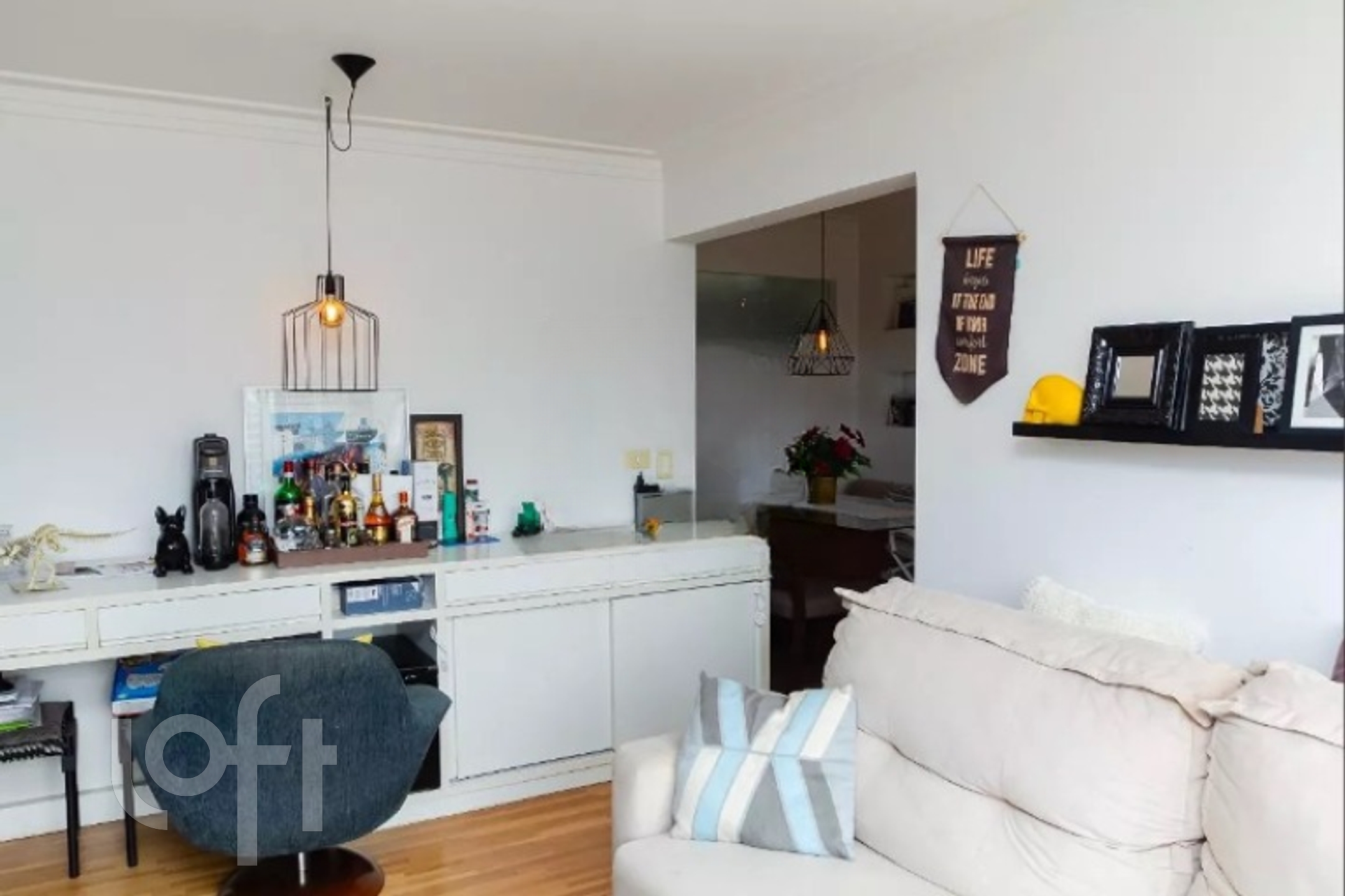 Apartamento à venda com 2 quartos, 74m² - Foto 3