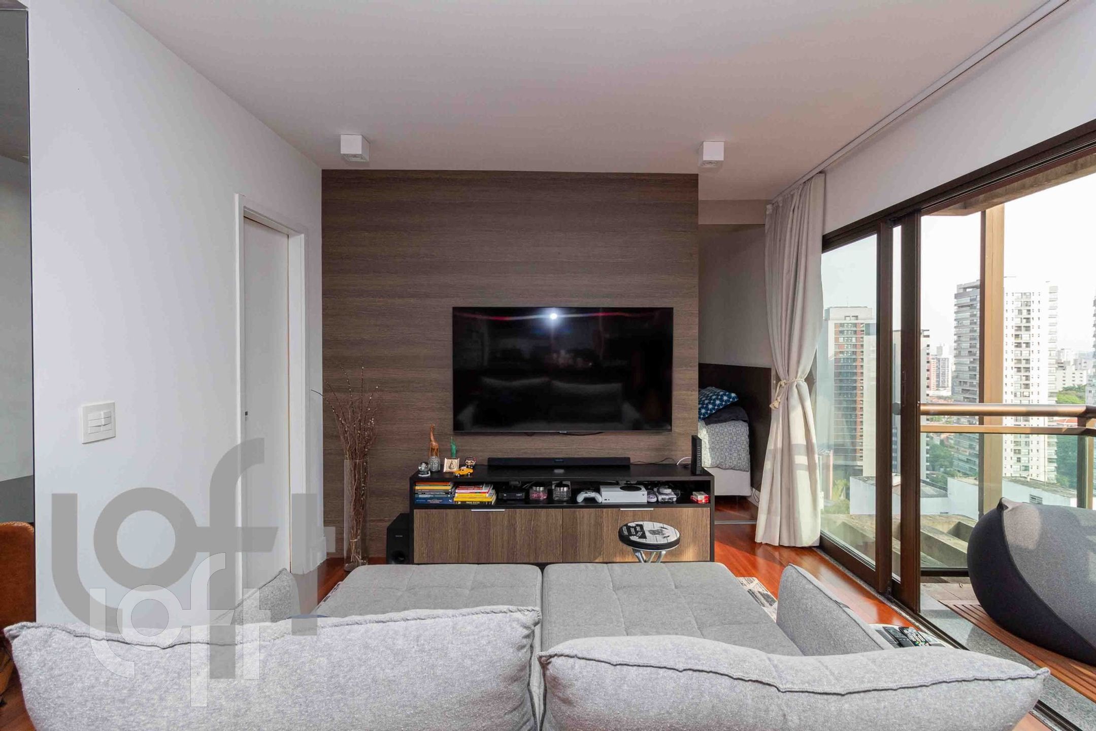 Apartamento à venda com 1 quarto, 57m² - Foto 14