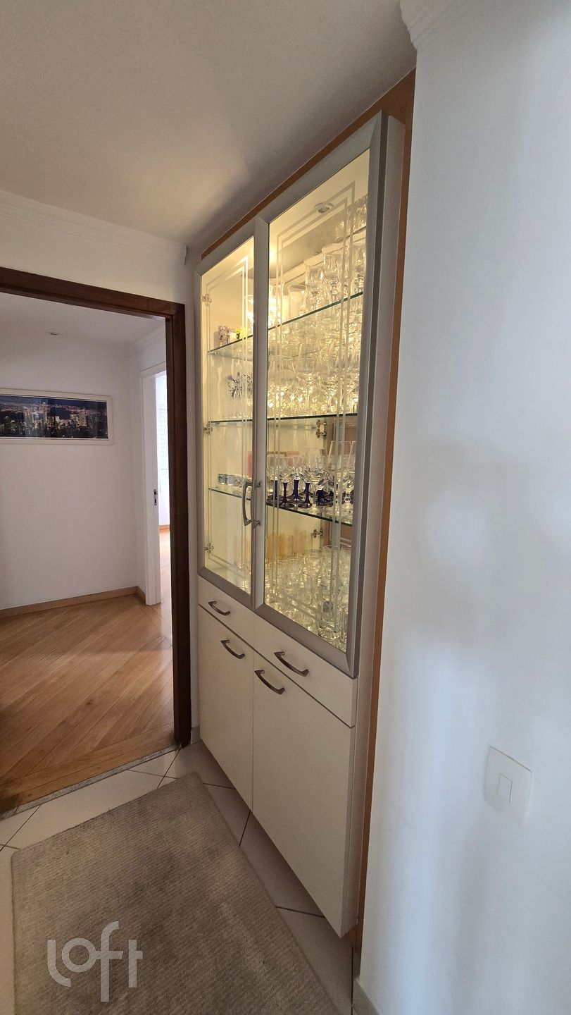 Apartamento à venda com 3 quartos, 148m² - Foto 23