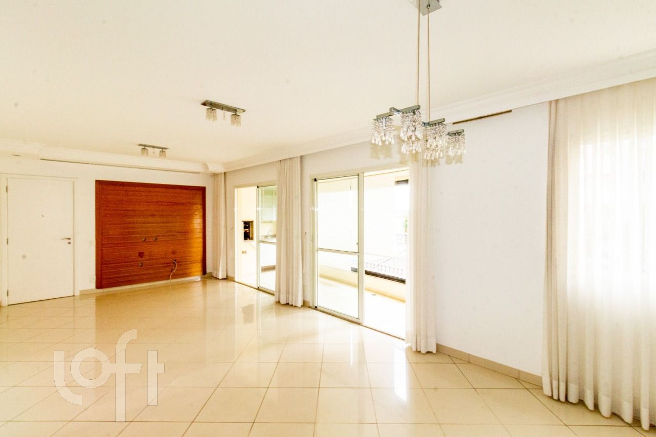 Apartamento à venda em Vila Alexandria com 148 m², 3 quartos, 4 vagas