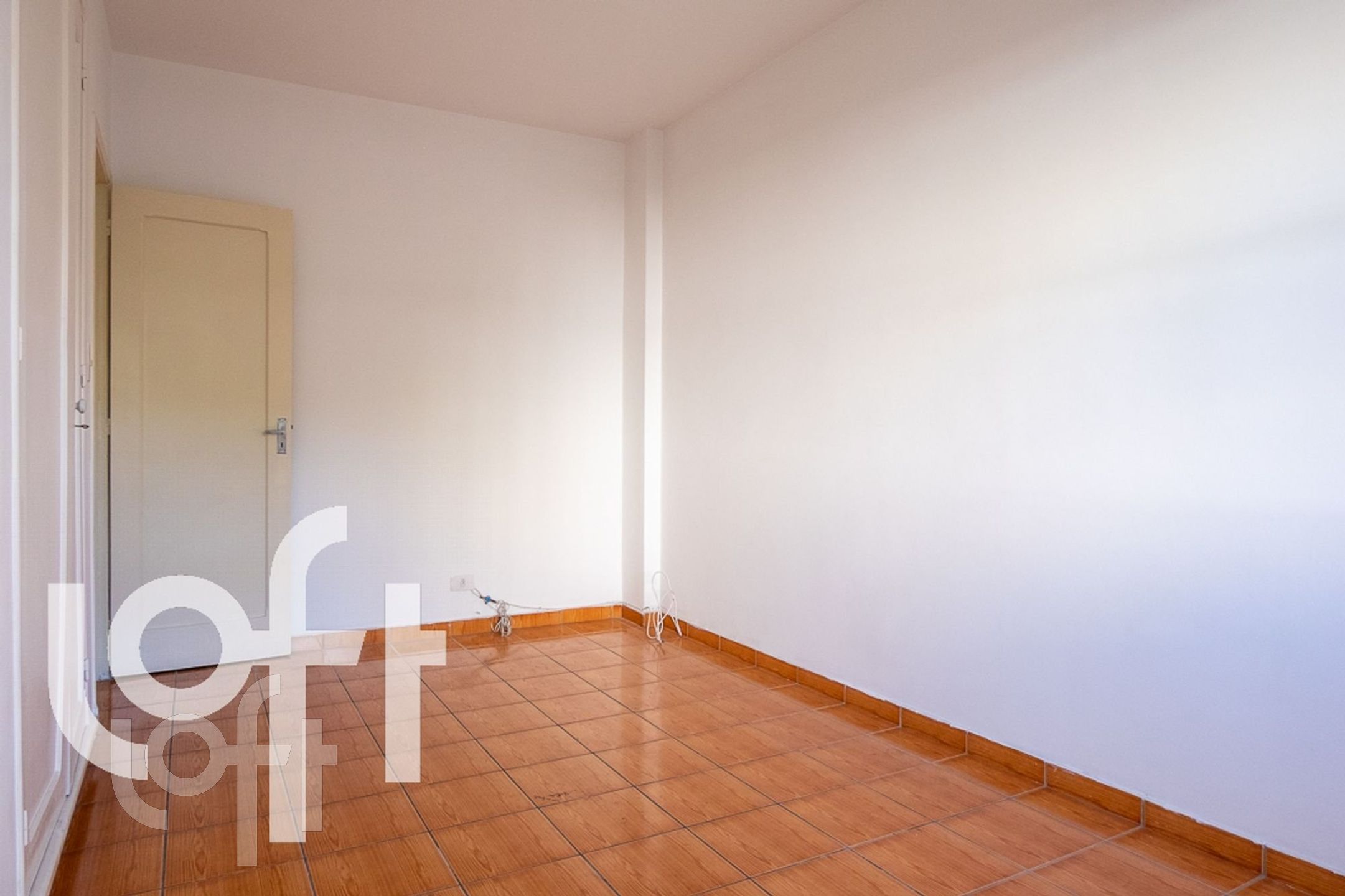 Apartamento à venda com 2 quartos, 72m² - Foto 7