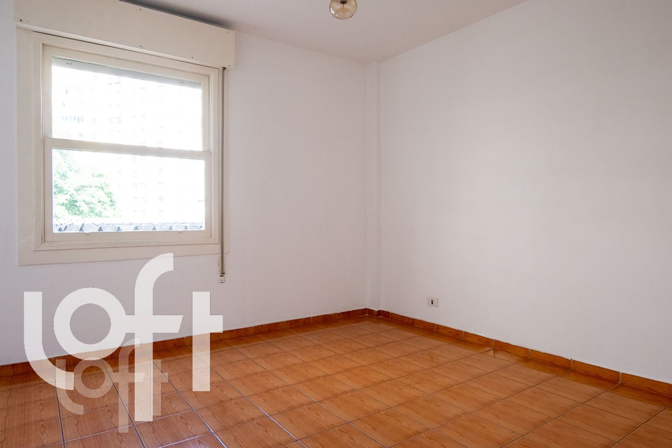 Apartamento à venda com 2 quartos, 72m² - Foto 3