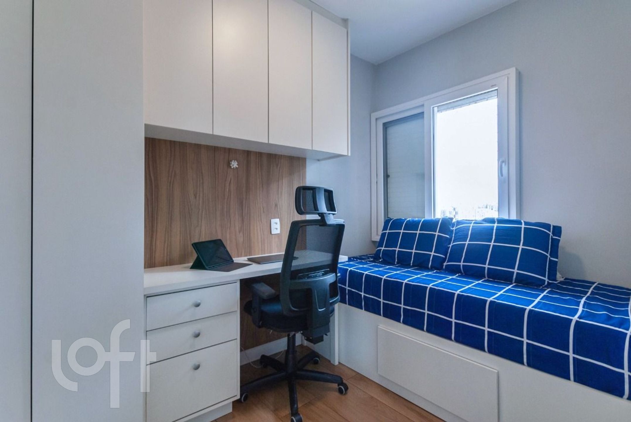 Apartamento à venda com 2 quartos, 60m² - Foto 17