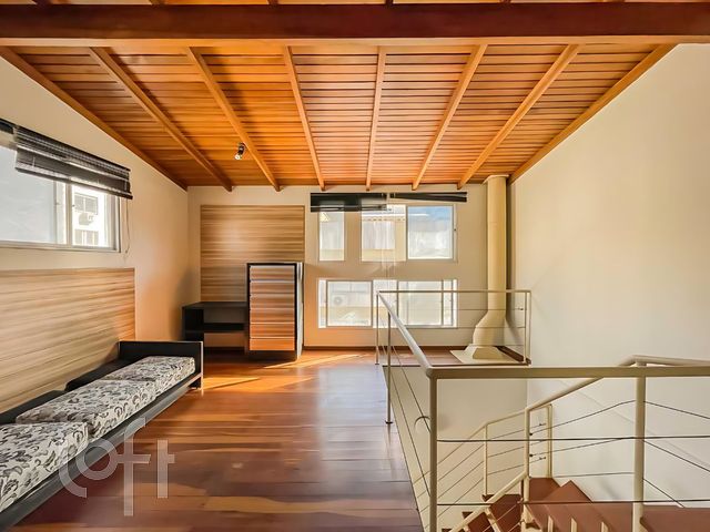 Apartamento com 196m², 3 dormitórios, 2 vagas, Moinhos de Vento em Porto Alegre