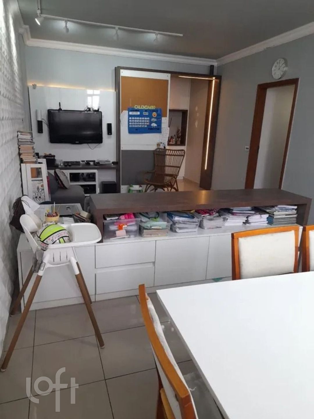 Apartamento à venda com 3 quartos, 41m² - Foto 2