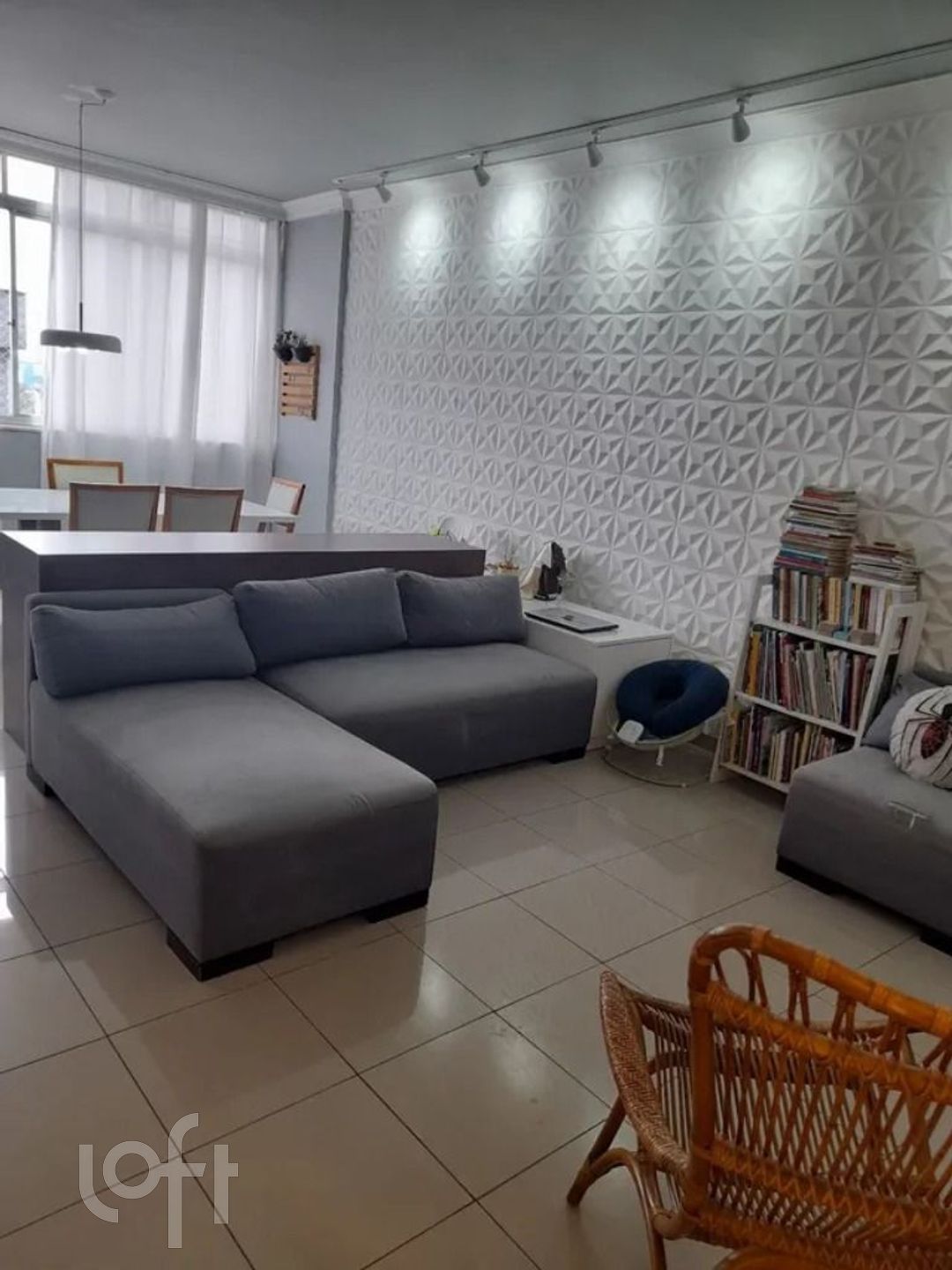 Apartamento à venda com 3 quartos, 41m² - Foto 1