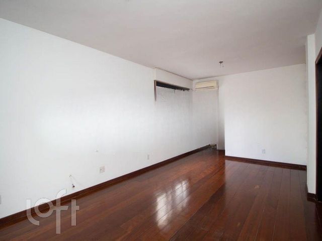 Apartamento com 84m², 2 dormitórios, 1 vaga, Menino Deus em Porto Alegre