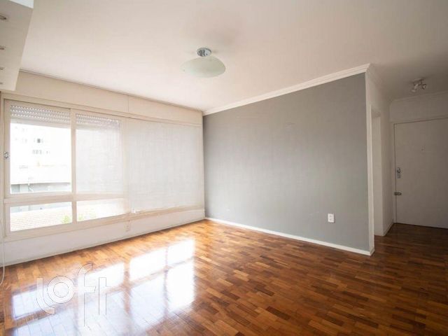 Apartamento com 75m², 2 dormitórios, Auxiliadora em Porto Alegre