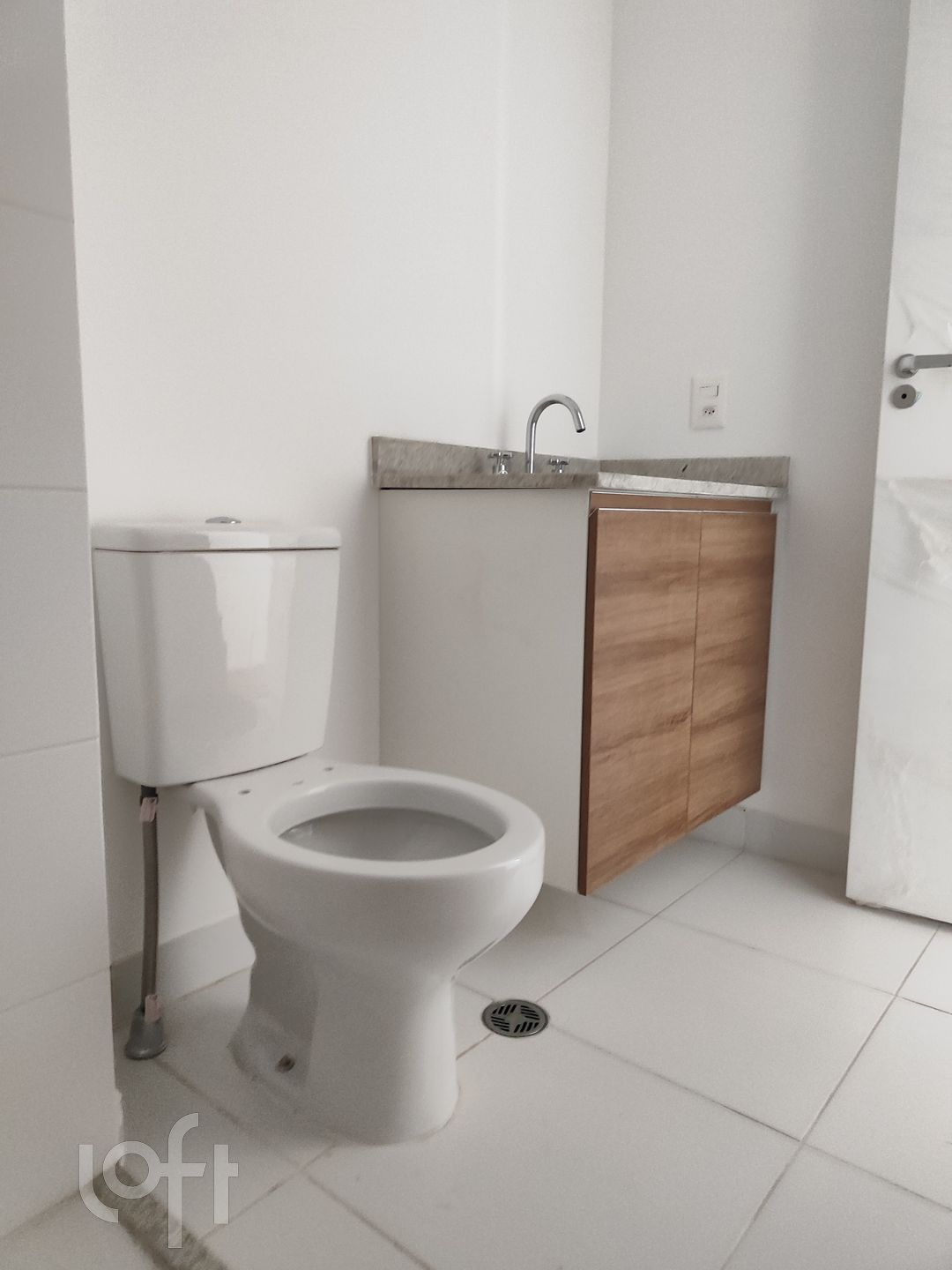 Apartamento à venda com 2 quartos, 72m² - Foto 24