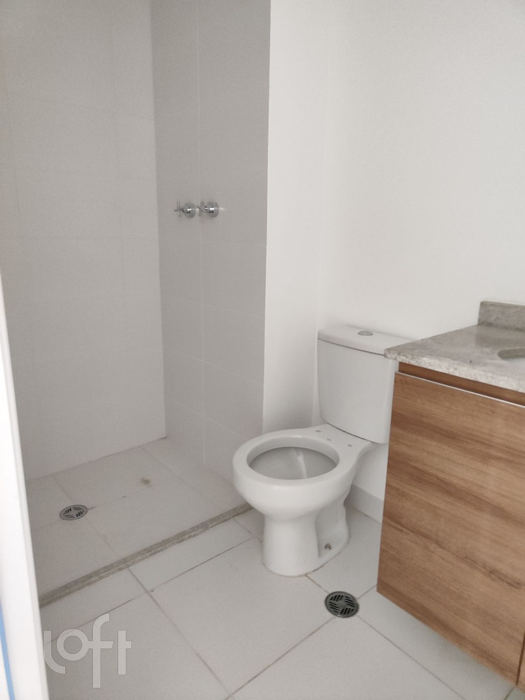 Apartamento à venda com 2 quartos, 72m² - Foto 23