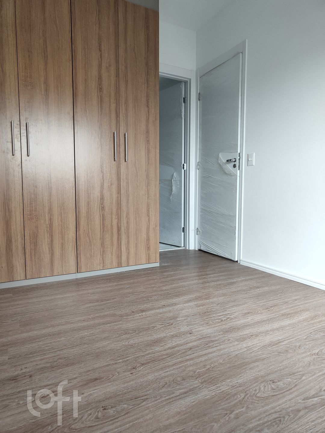 Apartamento à venda com 2 quartos, 72m² - Foto 29