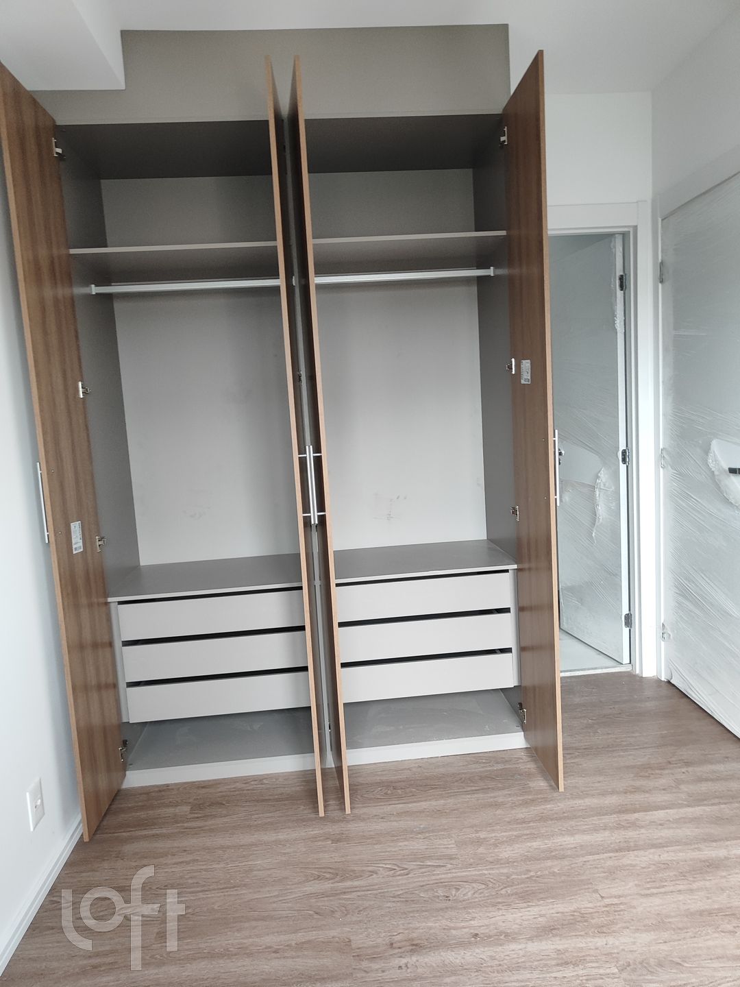 Apartamento à venda com 2 quartos, 72m² - Foto 28