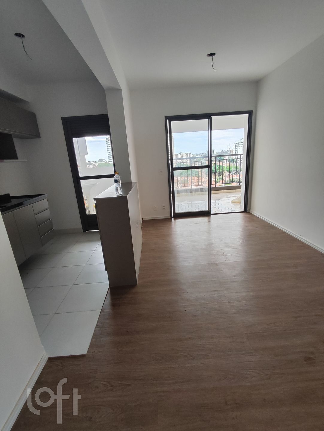 Apartamento à venda com 2 quartos, 72m² - Foto 3