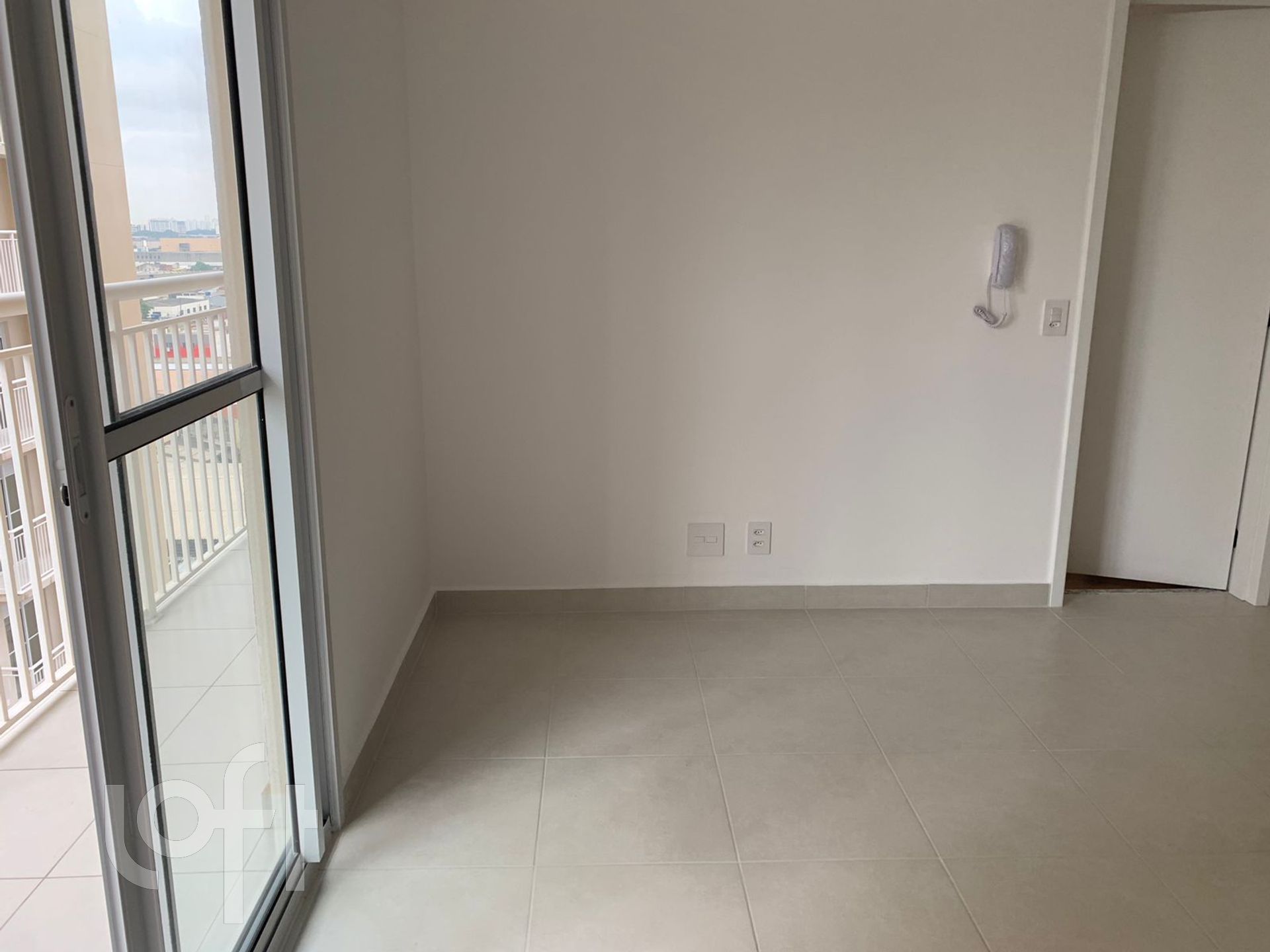 Apartamento à venda com 1 quarto, 37m² - Foto 4