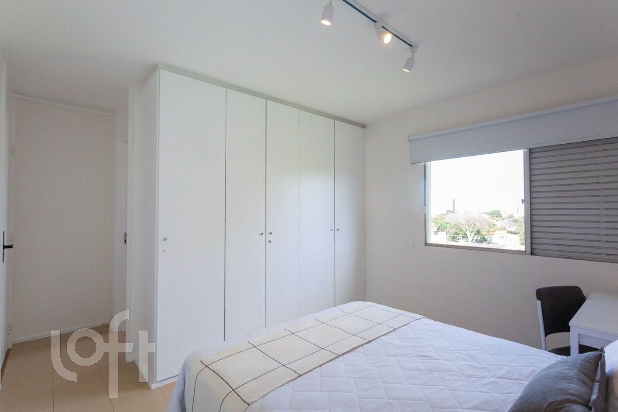 Apartamento à venda com 4 quartos, 100m² - Foto 42